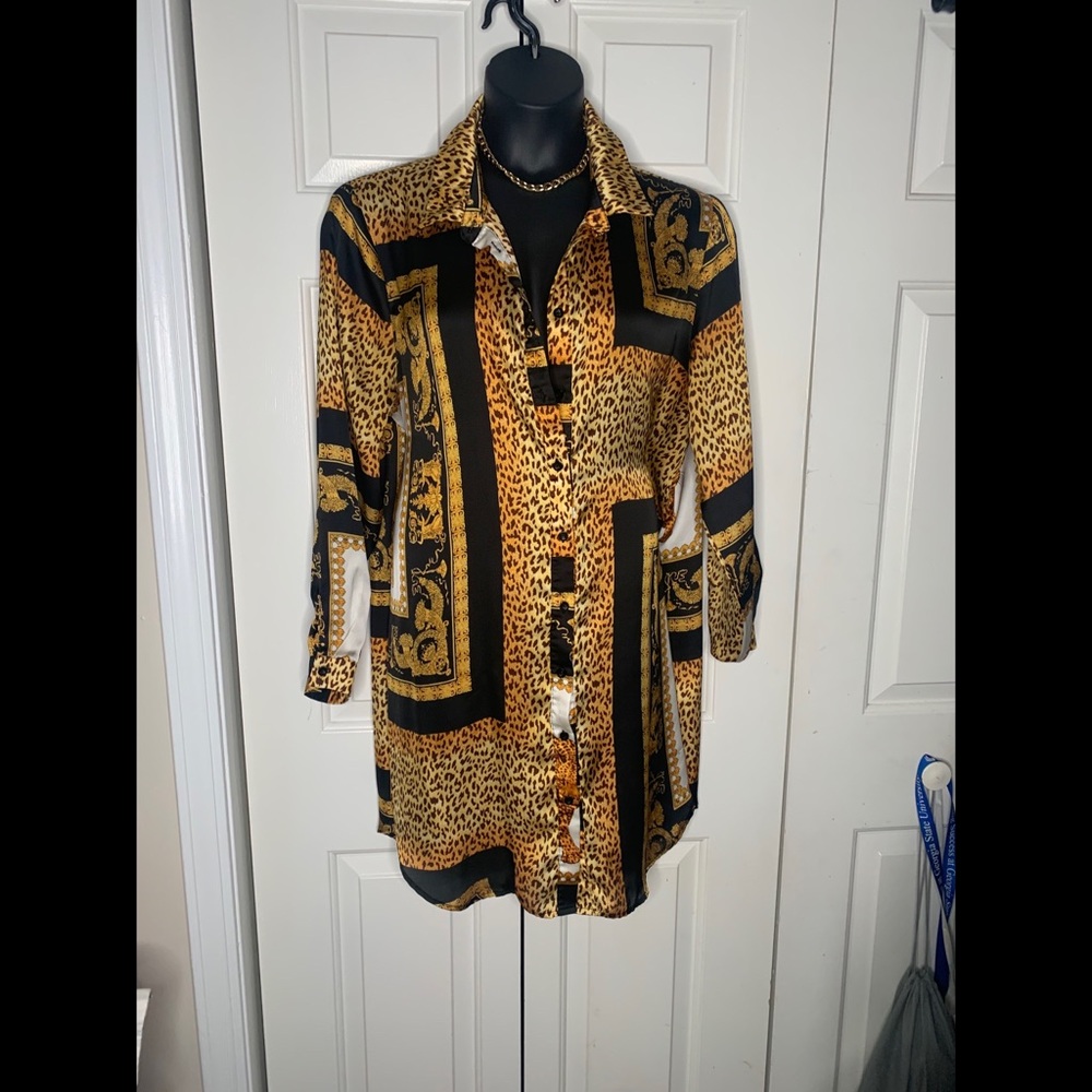 Printed Button- Up Blouse